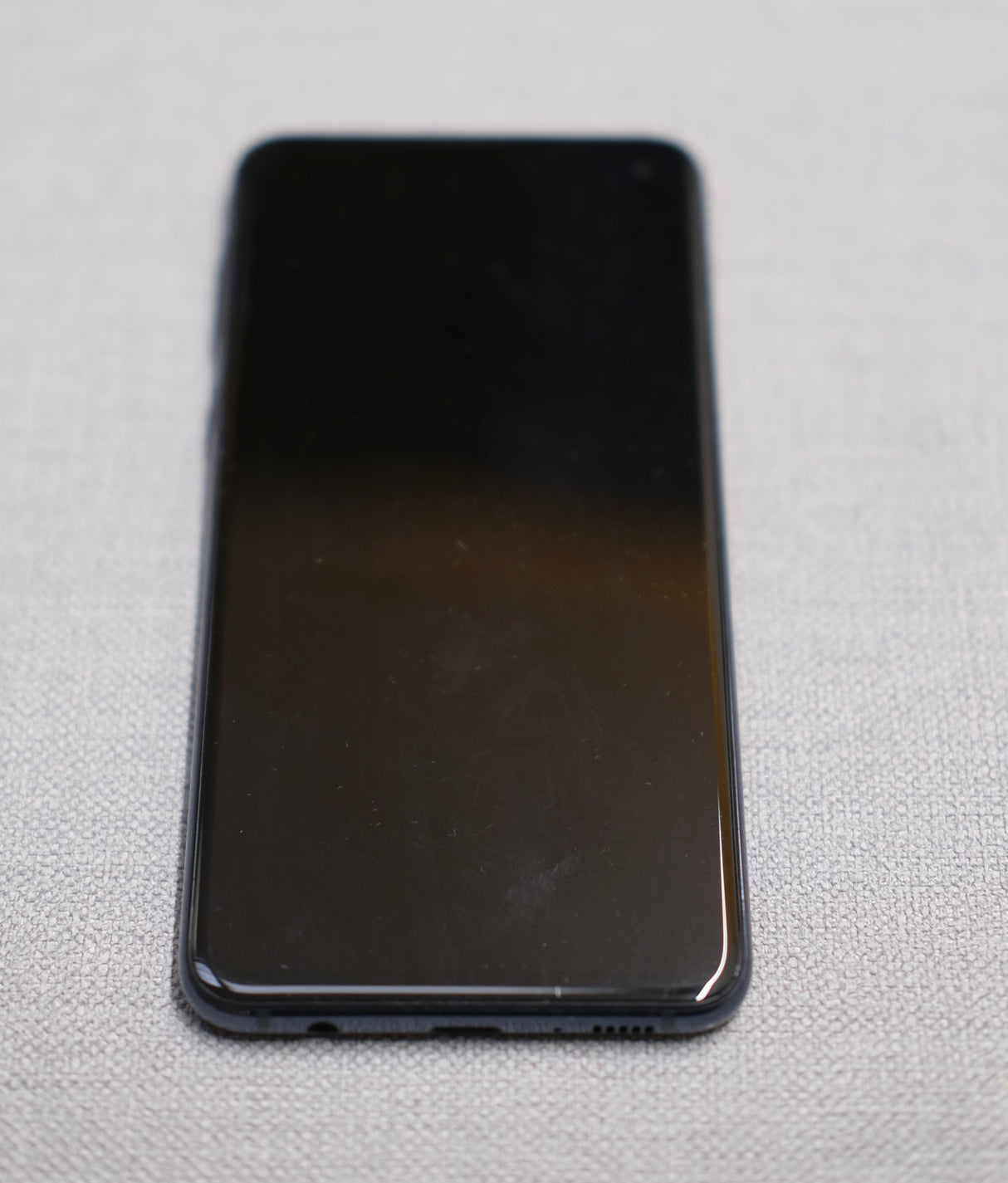 Used A-Grade Samsung S10E Mobile Phone 128GB Black